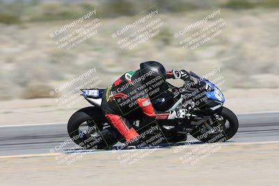 media/Jan-15-2026-Racers Edge (Thu) [[dfebeb70ab]]/2-A Group/Session 3 (Turn 15 Inside Pans)/